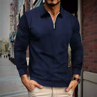 Fleece pullover for men with a high collar and an innovative structured design Chic und Stil