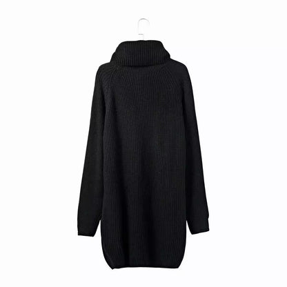 Robe en tricot pour femmes avec grand col Chic und Stil