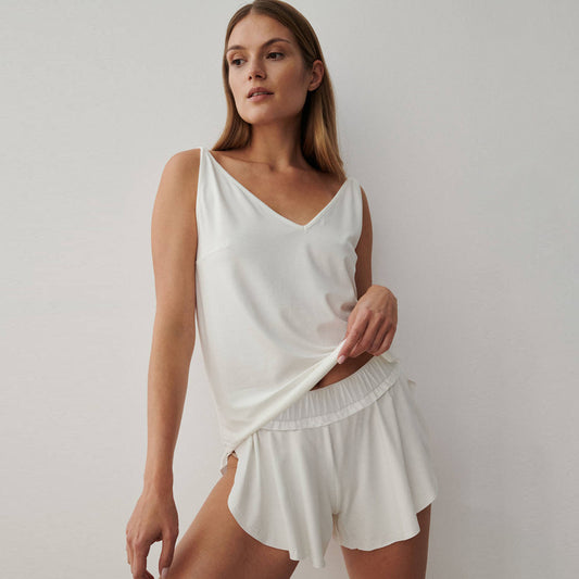 Women’s pajama set with V-neck and optional belt Chic und Stil