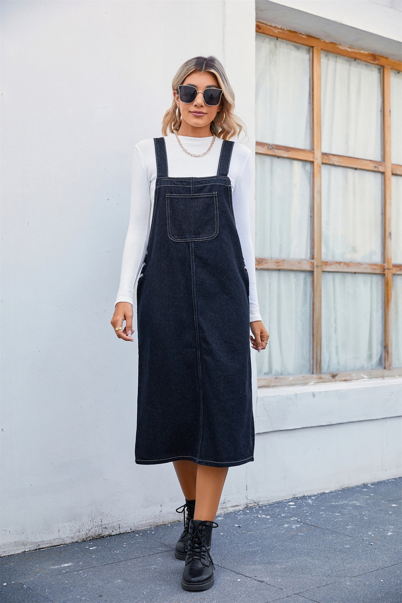 Robe en jean à bretelles pour femmes avec poches latérales pratiques et coupe moderne Chic und Stil