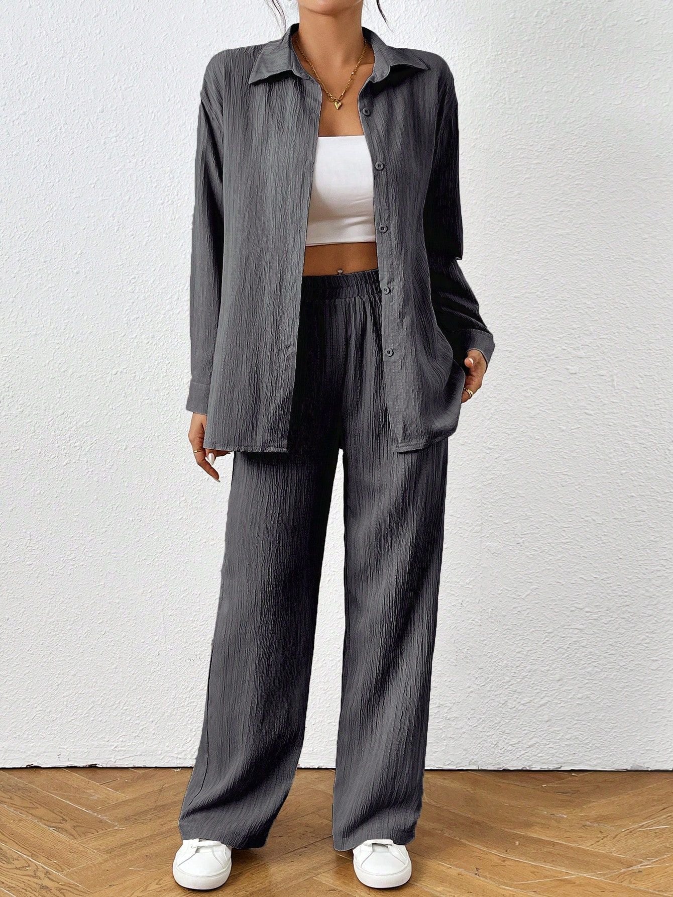 Dames Ensemble léger et aéré à deux pièces avec design structuré Chic und Stil