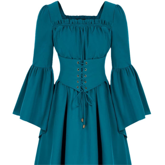 Robe médiévale femme avec des manches fluides et un détail de laçage Chic und Still