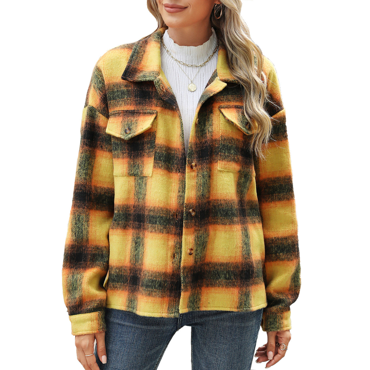 Chemise overshirt en flanelle à carreaux pour femmes avec poches poitrine et coupe décontractée Chic und Stil