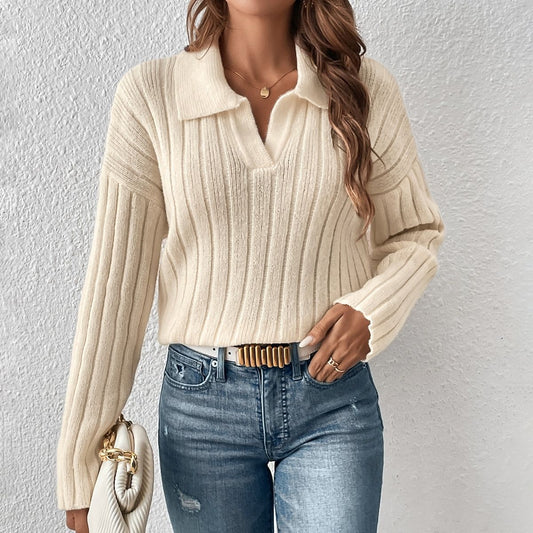 Pull en tricot pour femmes avec décolleté en V et texture côtelée Chic und Stil