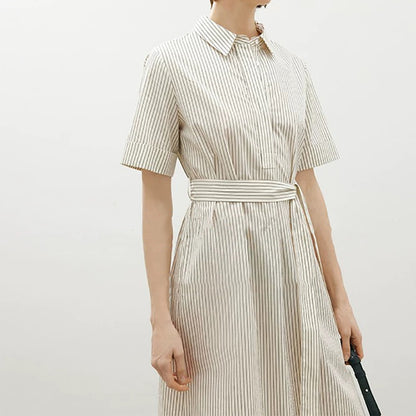 Robe chemise rayée pour femme avec taille ceinturée Chic und Stil