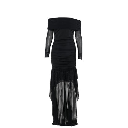 Robe midi froncée épaule dénudée Chic und Stil