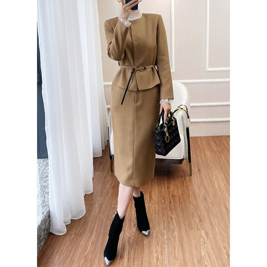 Ensemble de robe tailleur élégant pour femmes Chic und Stil