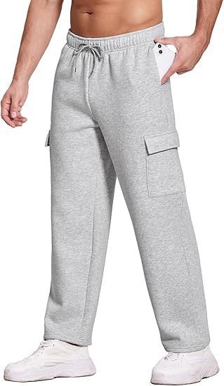 Men's cargo pants with practical side pockets Chic and Style