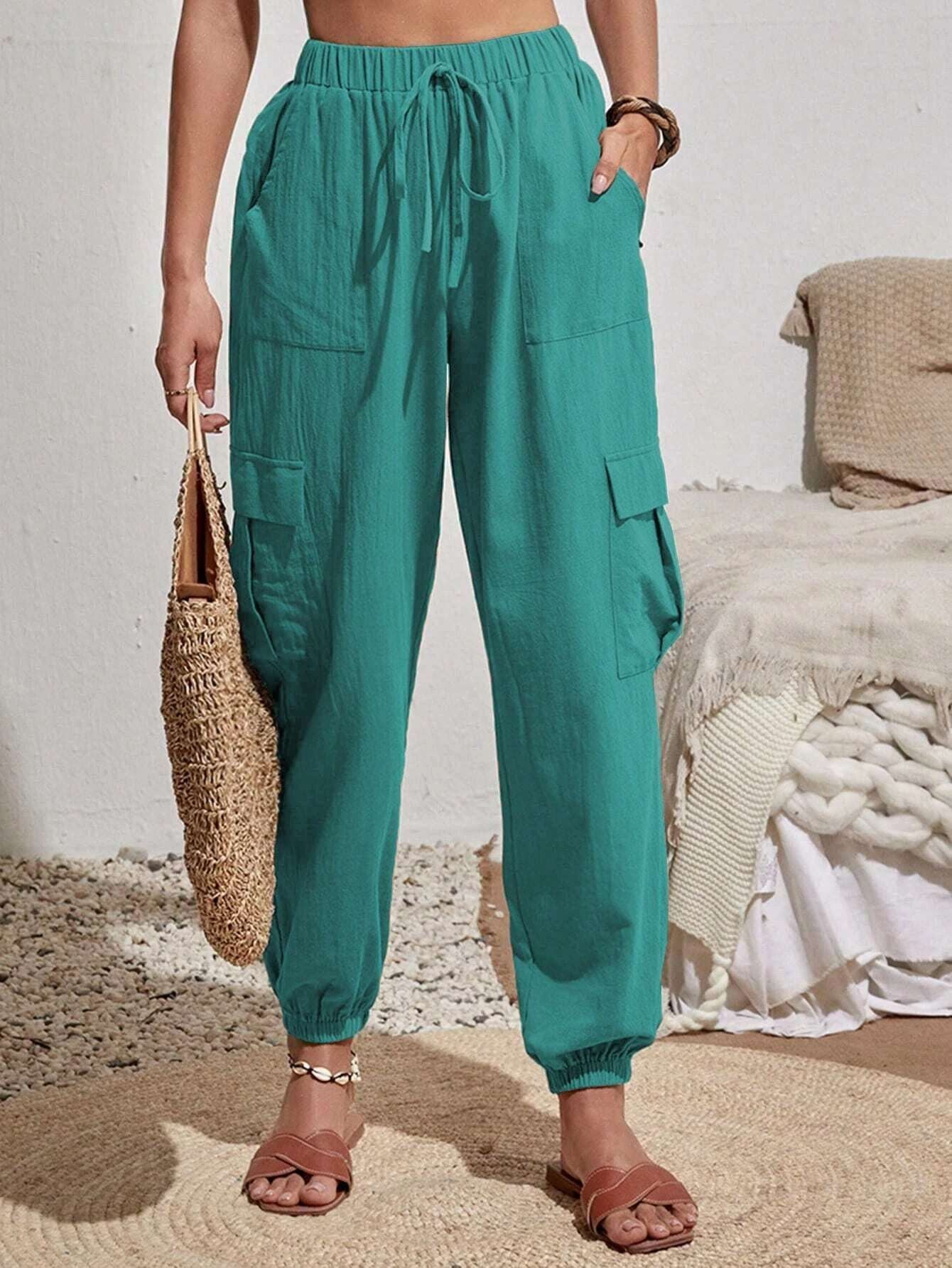 Casual cargo pants for women with elastic waist and practical pockets Chic and Style