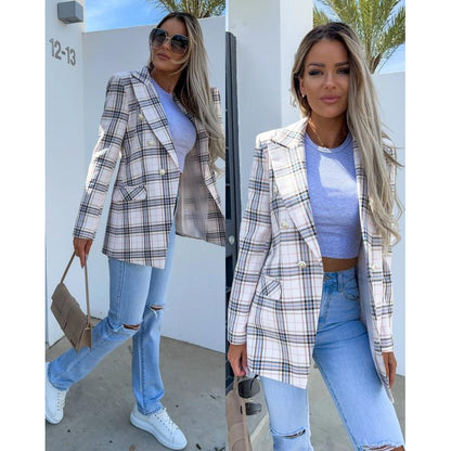 Plaid women's blazer with double-breasted buttons and stylish details Chic and Style