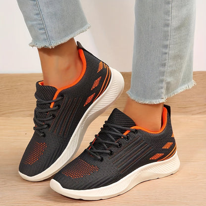 Baskets de sport pour femmes avec matériau supérieur respirant et semelle extérieure antidérapante Chic und Stil