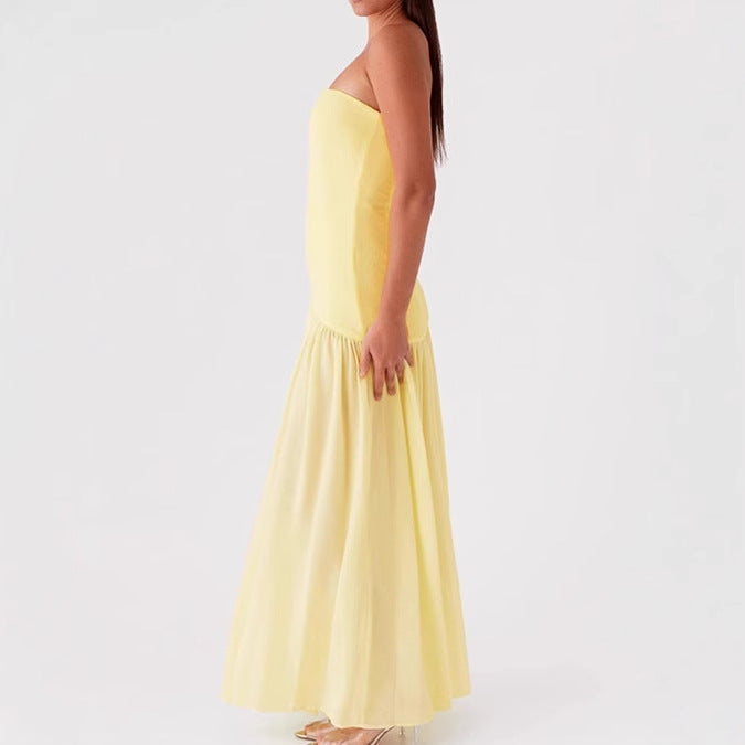 Dames élégante robe maxi sans bretelles avec fente haute et tissu fluide Chic und Stil