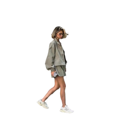 Chic and Style women's shorts and sports jacket set