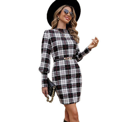 Robe à carreaux ajustée pour femmes avec manches longues et ceinture à la taille Chic und Stil