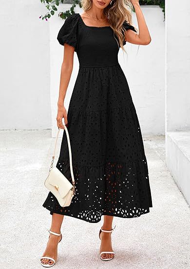 Robe maxi pour femmes avec motif ajouré décoratif et manches bouffantes Chic und Stil
