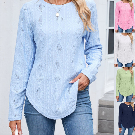 Chemisier à manches longues pour femmes avec un design texturé et un ourlet arrondi Chic und Stil