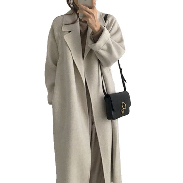 Elegant and casual trench coat for women with large lapels Chic and Style