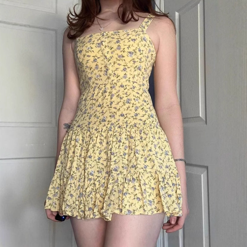 Robe d'été A-line florale pour femmes avec ourlet à volants et bretelles spaghetti Chic und Stil