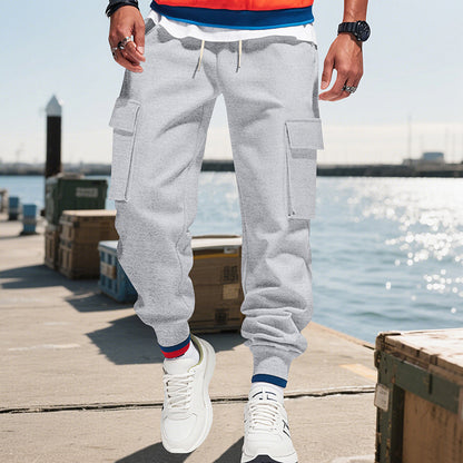 Men's cargo pants with elastic waistband and practical side pockets Chic and style