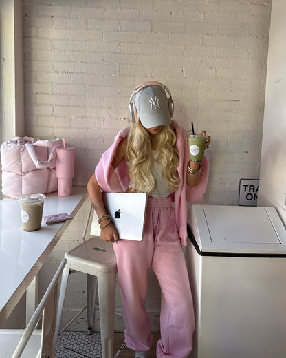 Women oversized casual hoodie with kangaroo pocket and chic tracksuit pants set