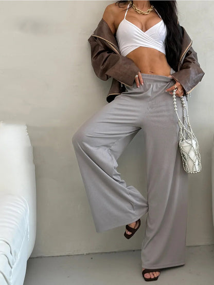 Elegant and casual set for ladies with short top and wide pants Chic and Style