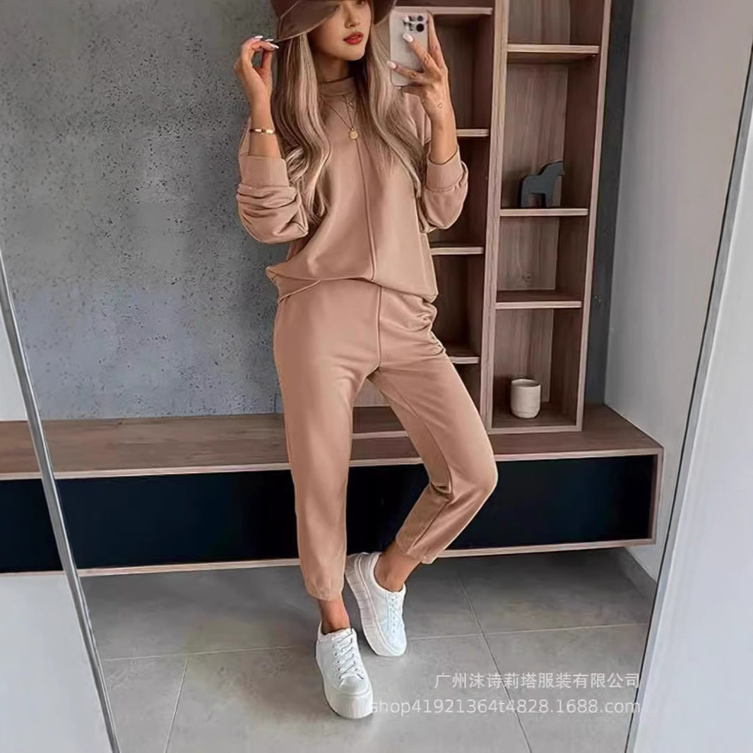 Chic and Style women's casual sweatshirt and jogger pants set