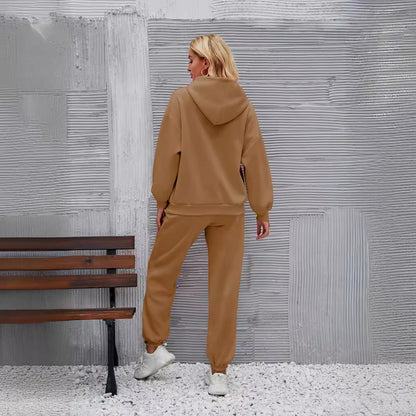 Chic and Style women's sports hoodie and jogger pants set