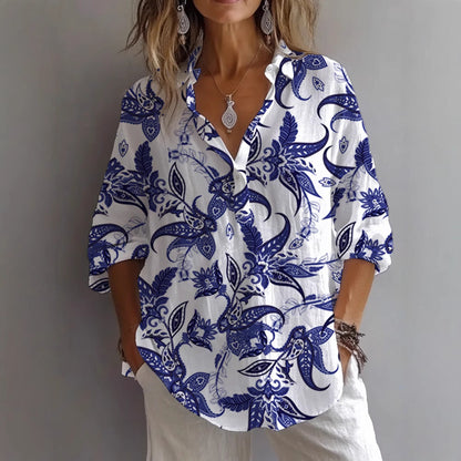 Blouse décontractée pour femmes avec imprimé floral et patte de boutonnage Chic und Stil