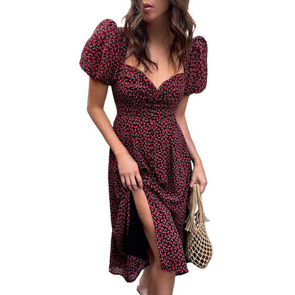 Robe midi à fleurs à manches courtes froncée Chic und Stil