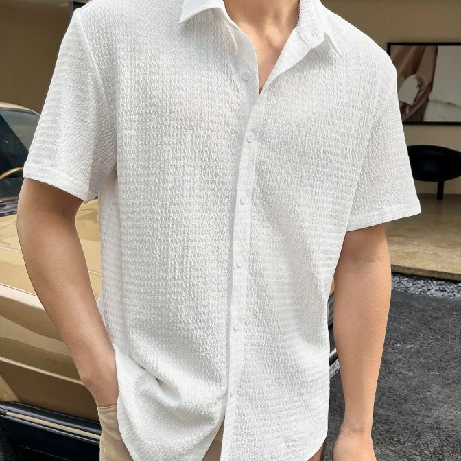 Chemise à manches courtes décontractée pour hommes avec tissu texturé Chic und Stil