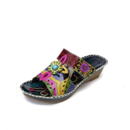 Sandales confort pour femmes avec design floral et semelle intérieure rembourrée Chic und Stil