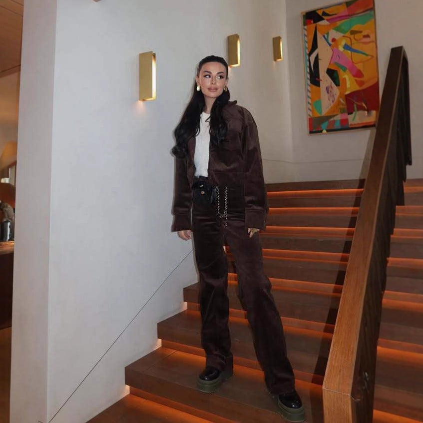 Corduroy jacket for women with a cropped top and high-waisted pants Chic and Style