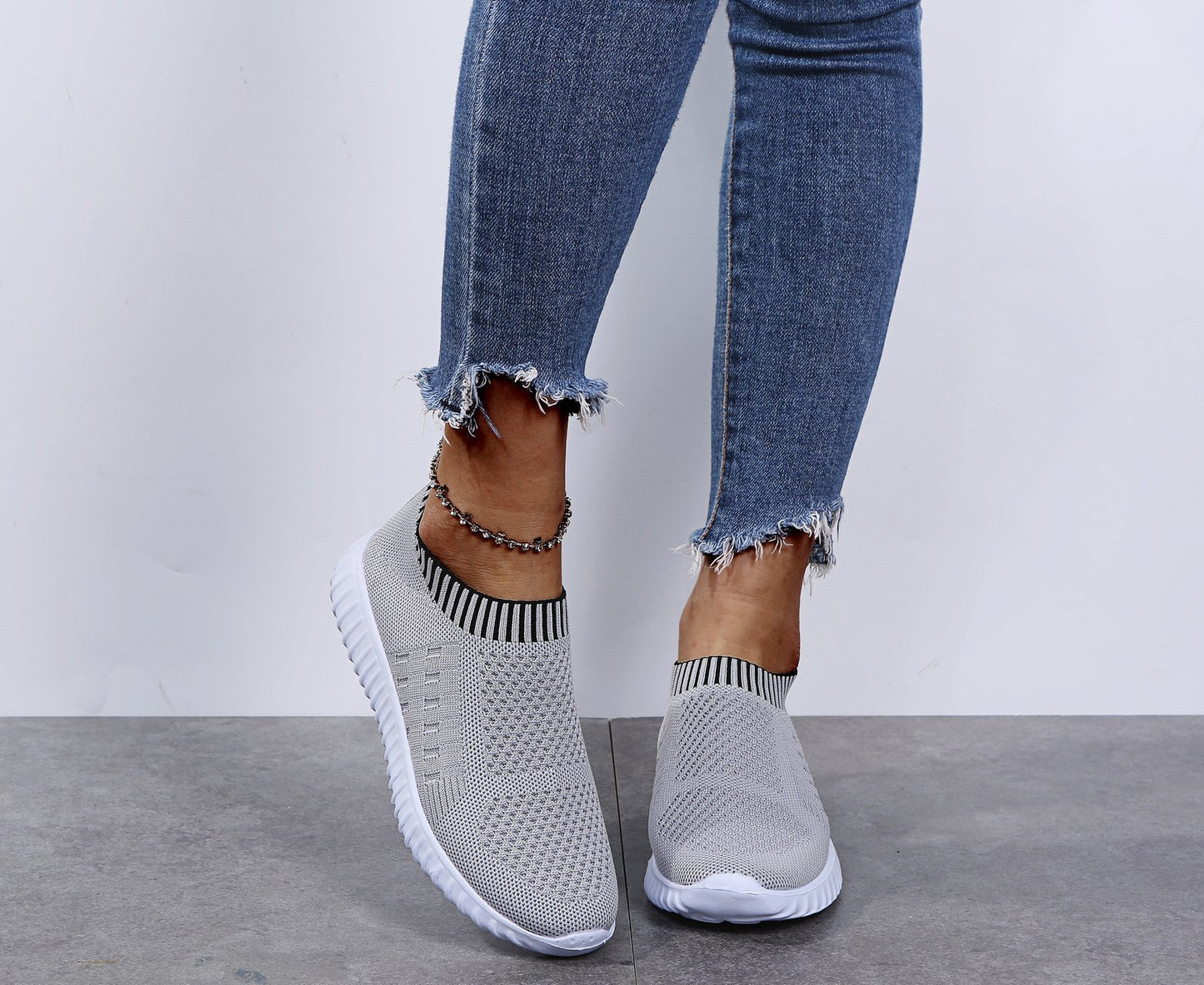 Baskets Sportives Slip-On pour Femmes avec dessus en tricot élastique et semelle antidérapante Chic und Stil