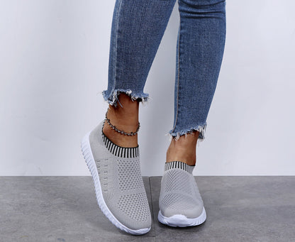 Baskets Sportives Slip-On pour Femmes avec dessus en tricot élastique et semelle antidérapante Chic und Stil