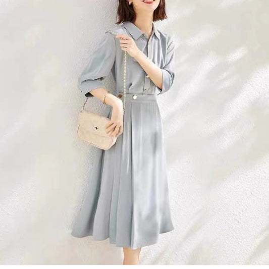 Robe chemise élégante pour femmes avec jupe plissée Chic und Stil