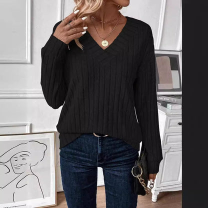 Pull femme à col V avec structure en rib Chic und Stil