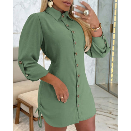 Robe chemise à boutons pour dames à coupe féminine avec détails volants Chic und Stil