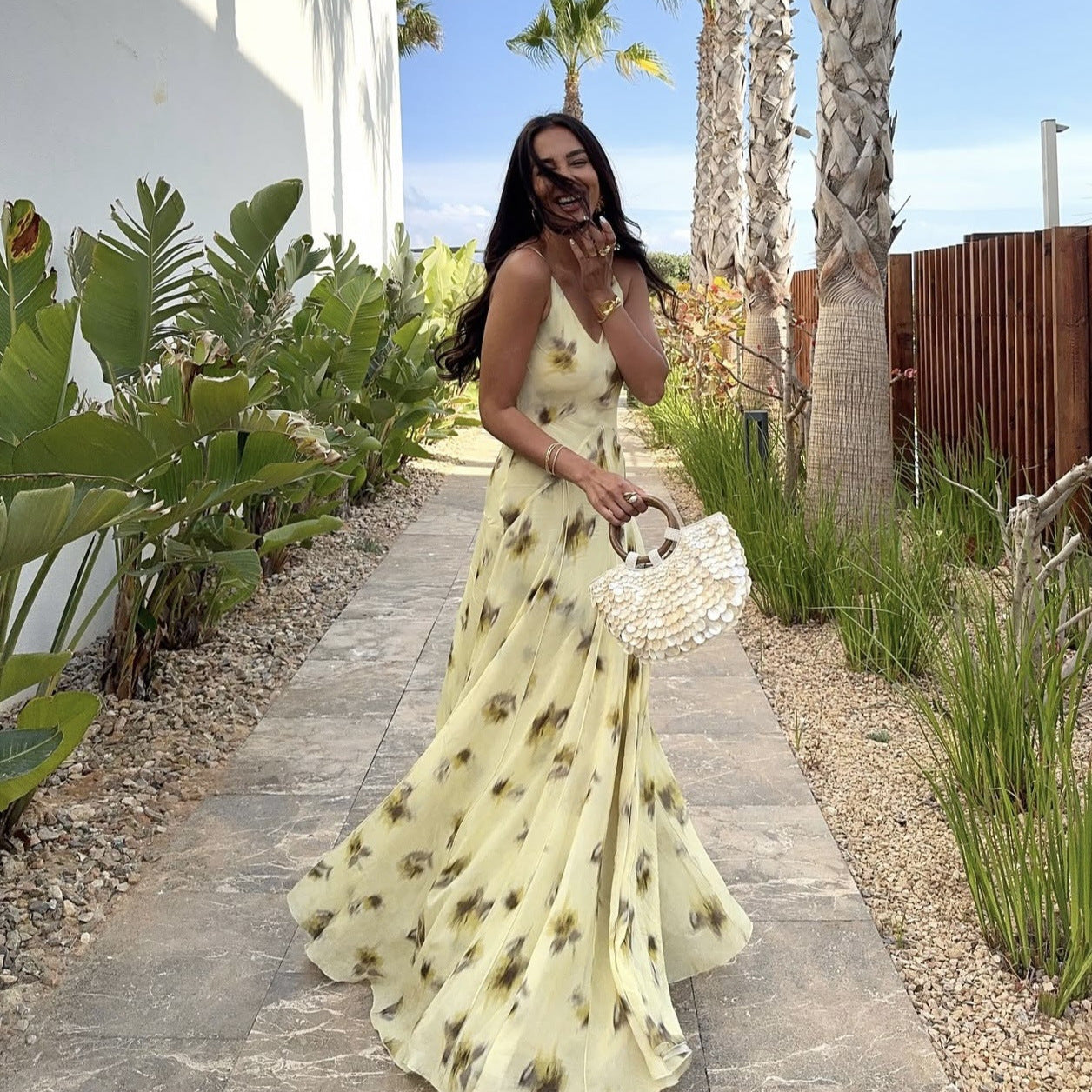 Robe maxi femme avec motif floral et chiffon léger Chic und Stil