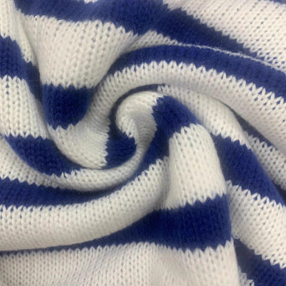 Pull en tricot pour femmes avec un motif rayé tendance et une texture fine Chic und Stil