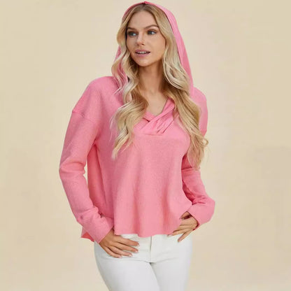 Dames de loisirs Sweat à capuche avec décolleté raffiné Chic und Stil