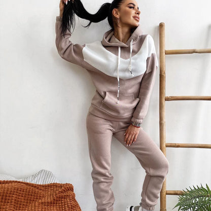 Chic and Style women's sports hoodie set and tight jogger pants
