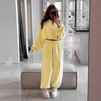 Dames cropped Fleece-Hoodie avec zip et poignets confortables Chic und Stil