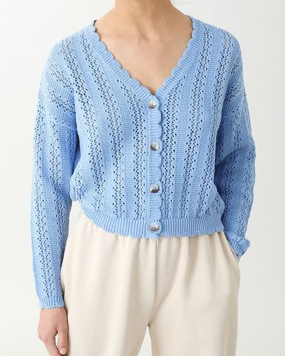 Cardigan tricot pour femmes avec volants féminins et détails de boutons Chic und Stil