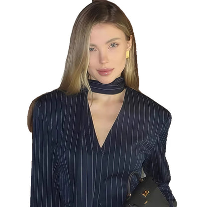 Dames Élégante blouse rayée avec décolleté en V flatteur et ceinture fine Chic und Stil