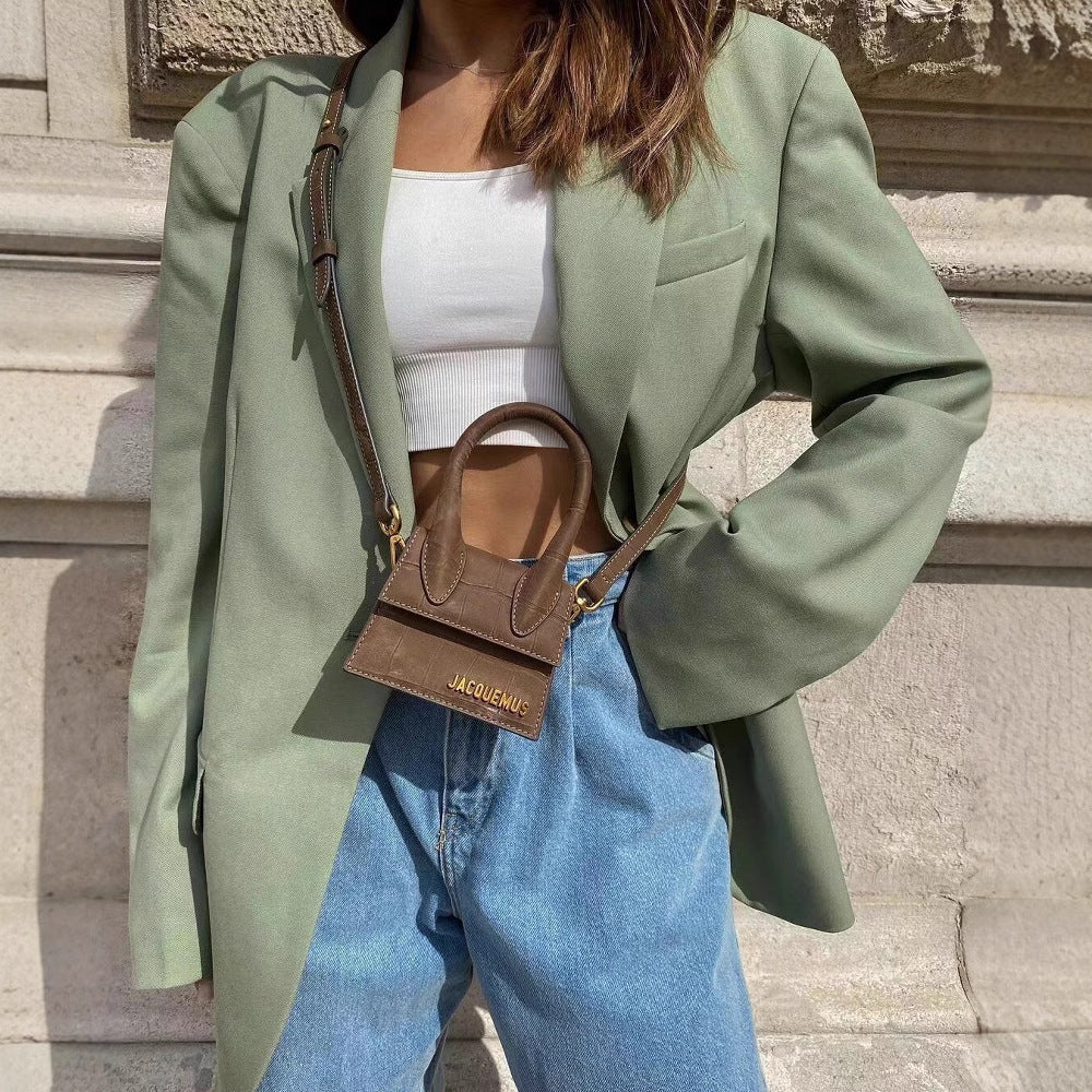 Blazer pour femmes avec une coupe élégante et des poches pratiques Chic und Stil