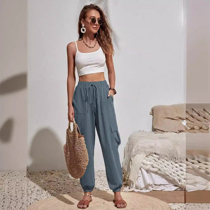 Casual cargo pants for women with elastic waist and practical pockets Chic and Style