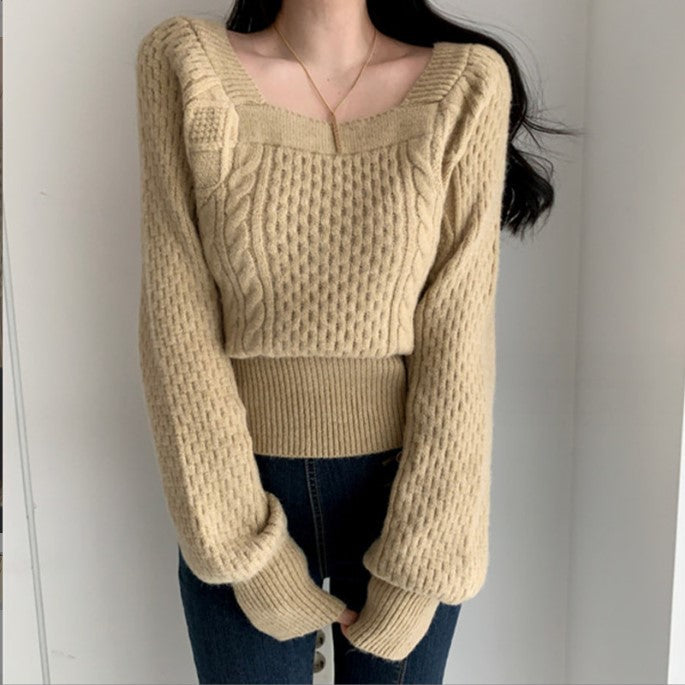 Pull femme en grosse maille avec des détails de tresse modernes et un col carré Chic und Stil