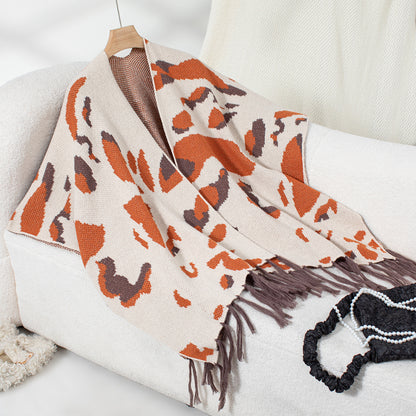 Women's soft scarf with fringe design Chic and Style