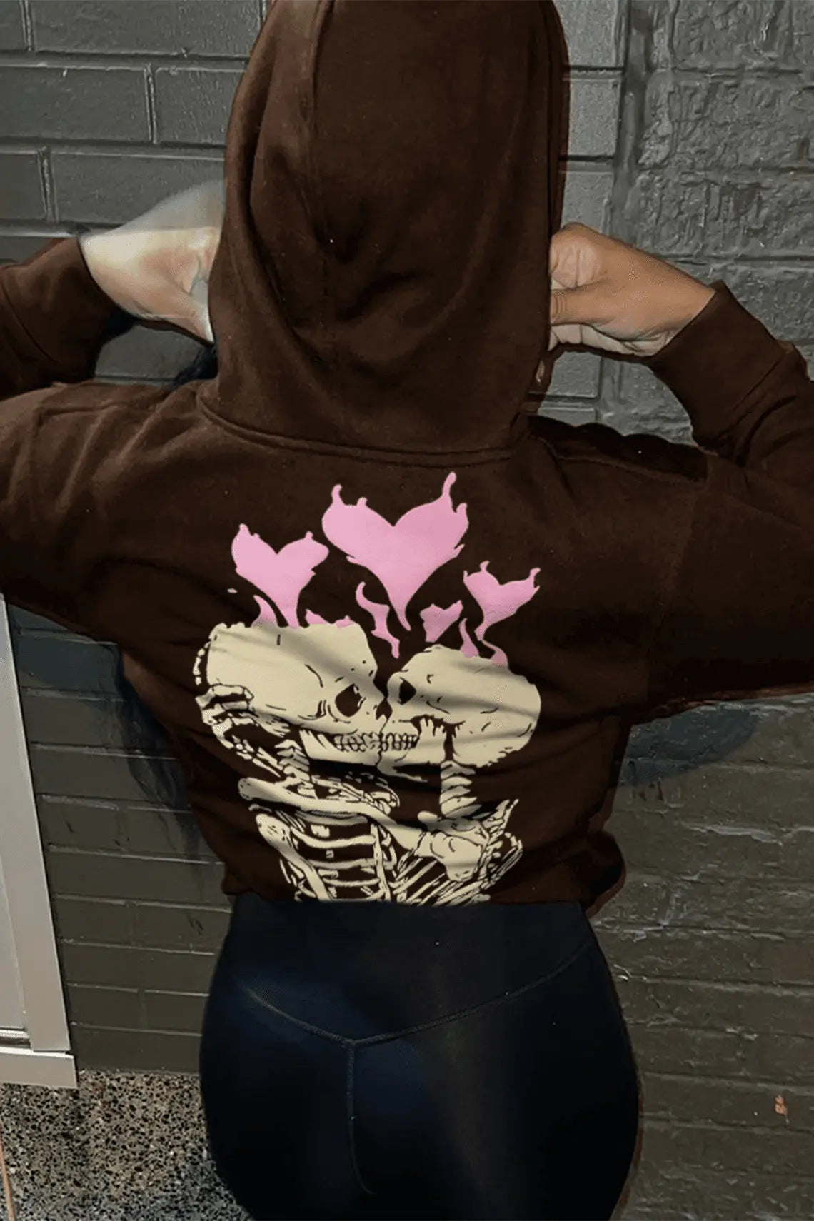 Dame Hoodie avec motif de squelette unique et graphique de cœur Chic und Stil