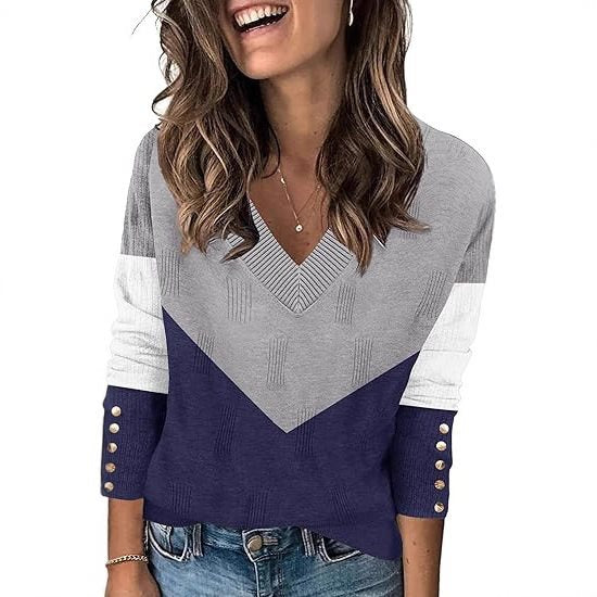 Pull à col en V tendance pour femmes avec bloc de couleur et détails de boutons Chic und Stil